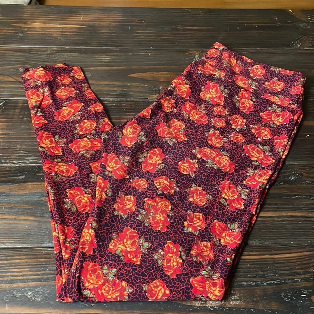 TC NWOT LuLaRoe Leggings FF14‎ 6334